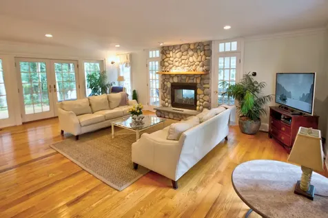 36 Bayberry Lane Vineyard Haven MA 02568