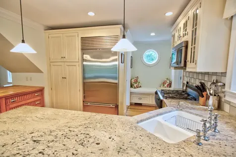 36 Bayberry Lane Vineyard Haven MA 02568