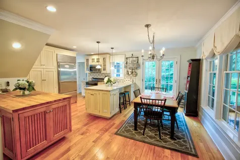 36 Bayberry Lane Vineyard Haven MA 02568