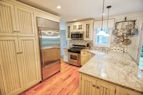 36 Bayberry Lane Vineyard Haven MA 02568