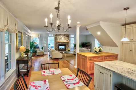 36 Bayberry Lane Vineyard Haven MA 02568