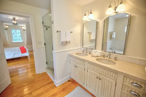 36 Bayberry Lane Vineyard Haven MA 02568