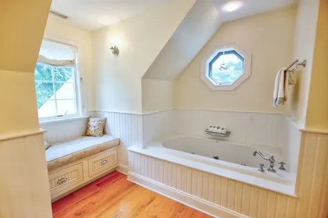 36 Bayberry Lane Vineyard Haven MA 02568