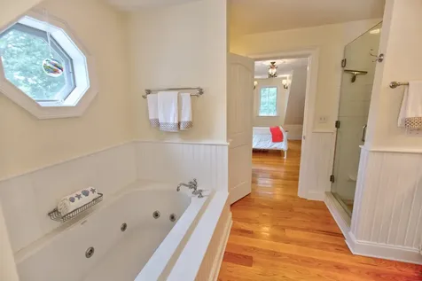 36 Bayberry Lane Vineyard Haven MA 02568