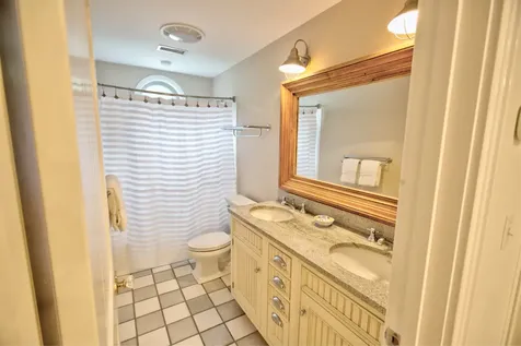 36 Bayberry Lane Vineyard Haven MA 02568