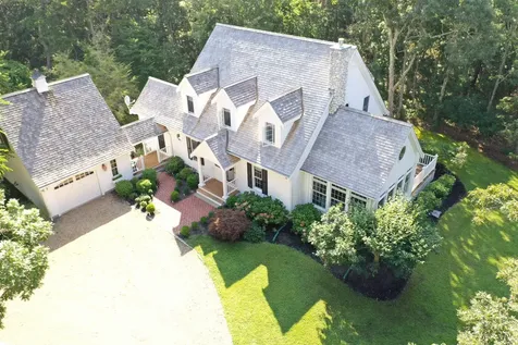 36 Bayberry Lane Vineyard Haven MA 02568