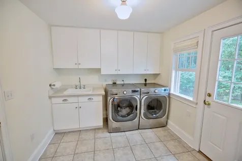36 Bayberry Lane Vineyard Haven MA 02568