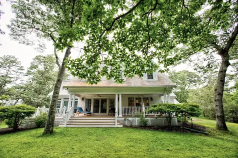 36 Bayberry Lane Vineyard Haven MA 02568