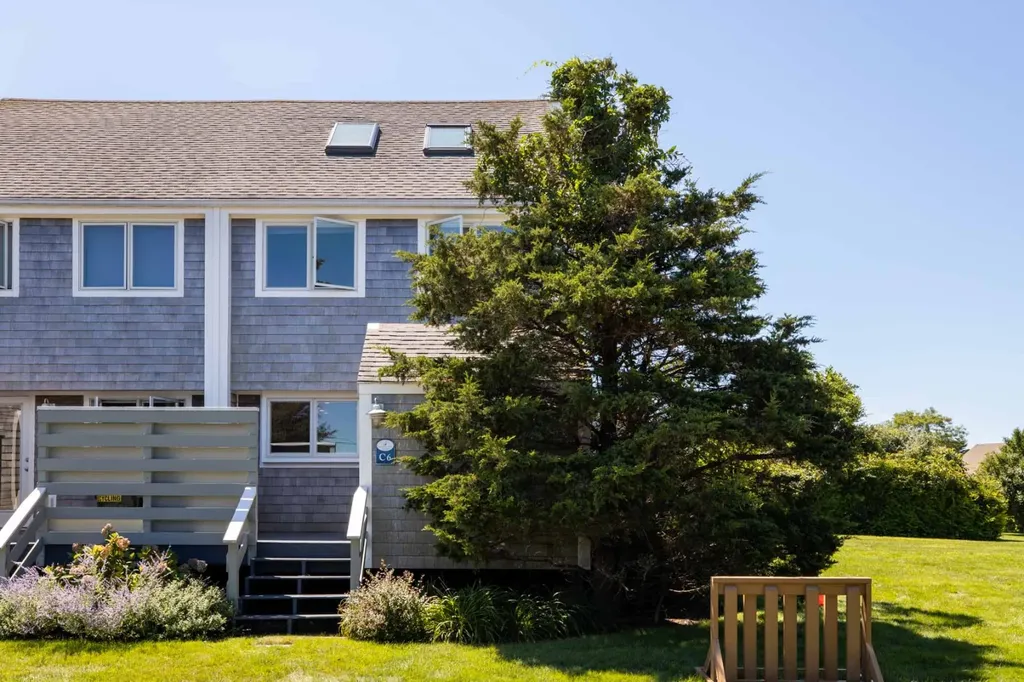 475 Katama Road Edgartown MA 02539