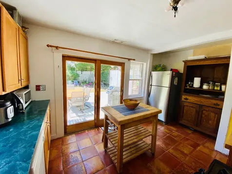 9 Walker Way Vineyard Haven MA 02568