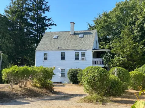 9 Walker Way Vineyard Haven MA 02568