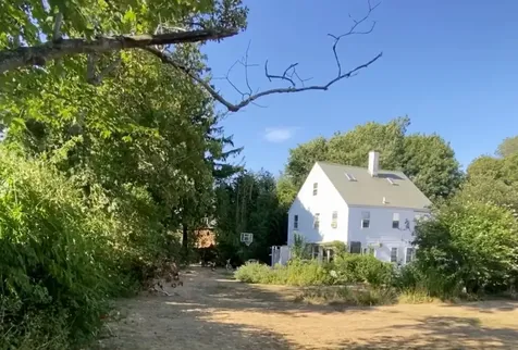 9 Walker Way Vineyard Haven MA 02568