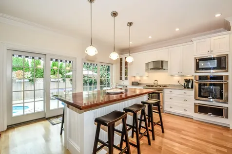 26 Simpsons Lane Edgartown MA 02539
