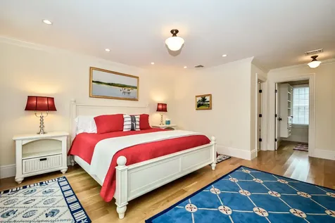 26 Simpsons Lane Edgartown MA 02539