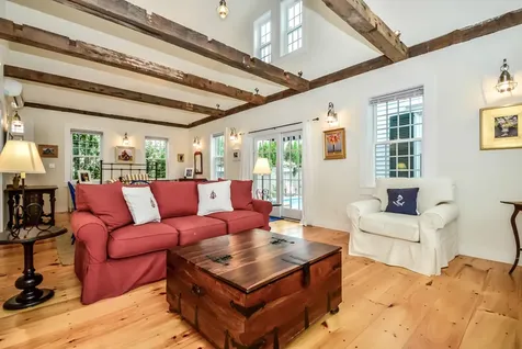 26 Simpsons Lane Edgartown MA 02539