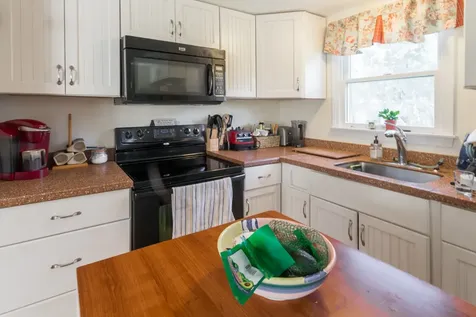11 Huckleberry Hill Lane Edgartown MA 02539