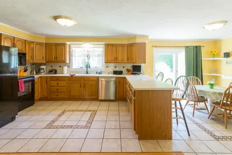 11 Huckleberry Hill Lane Edgartown MA 02539