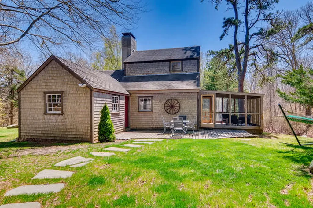 145 Ben Chase Road West Tisbury MA 02575