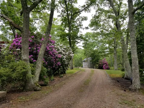 78 Mitchell Road Vineyard Haven MA 02568