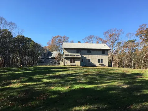 78 Mitchell Road Vineyard Haven MA 02568
