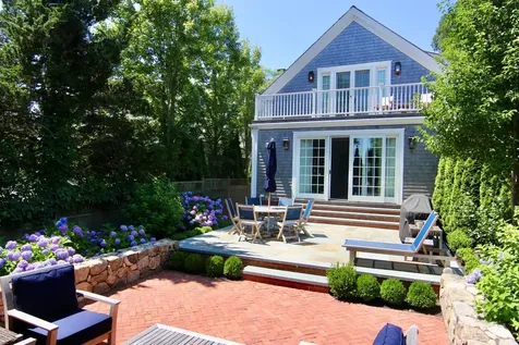 9 Cummings Way Edgartown MA 02539