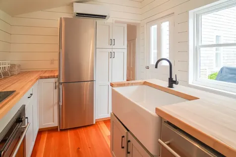 8 Rock Avenue Oak Bluffs MA 02557