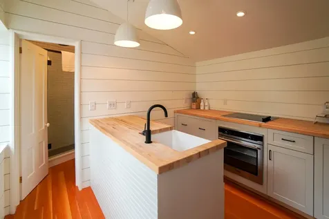 8 Rock Avenue Oak Bluffs MA 02557