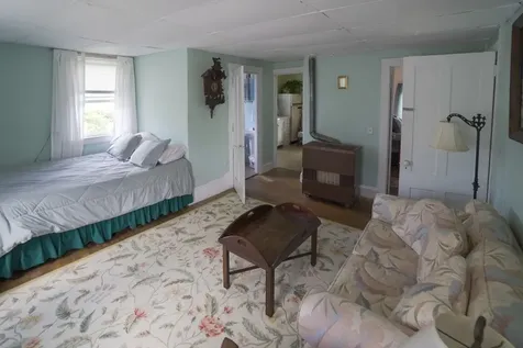 7 Pasque Avenue Oak Bluffs MA 02557