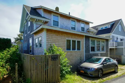 7 Pasque Avenue Oak Bluffs MA 02557