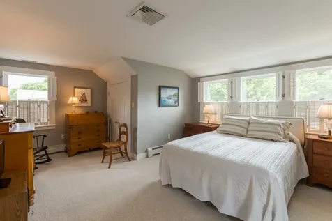 90 School Street Edgartown MA 02539
