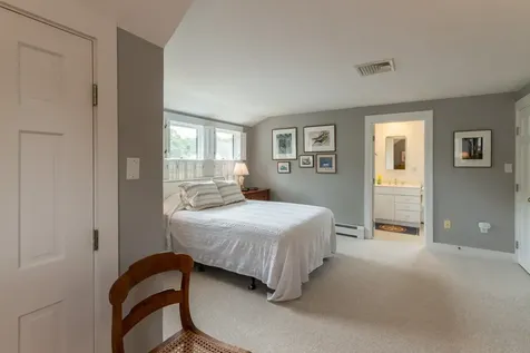 90 School Street Edgartown MA 02539