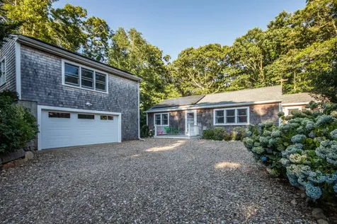 77 Colonial Drive Vineyard Haven MA 02568