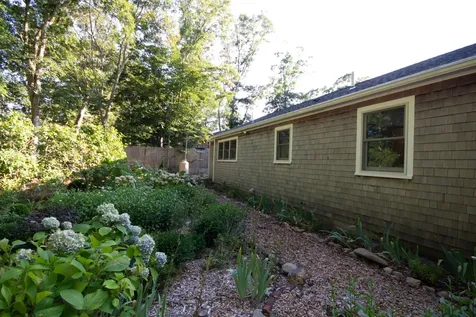 77 Colonial Drive Vineyard Haven MA 02568