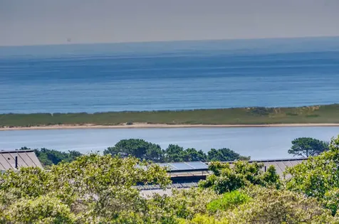 37 North Abels Hill Road Chilmark MA 02535