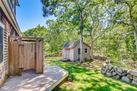 6 Post Oak Road Chilmark MA 02575