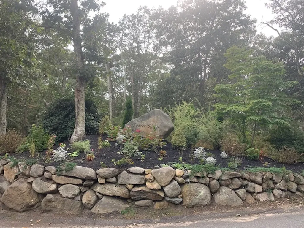 5 Puritan Drive Oak Bluffs MA 02557