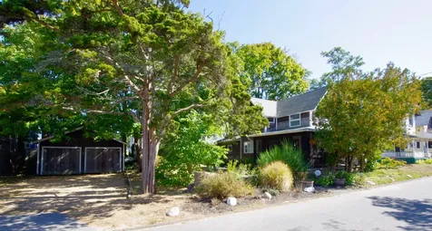 75 & 77 Tuckernuck Avenue Oak Bluffs MA 02557