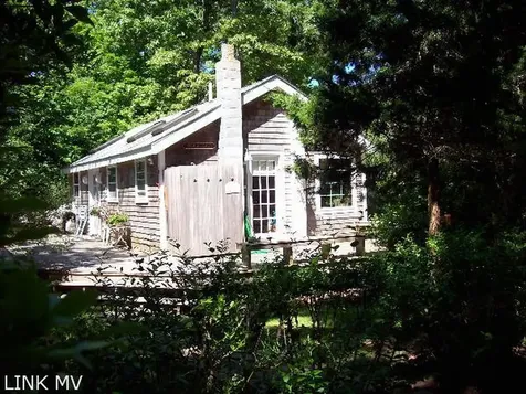 31 North Road Chilmark MA 02535