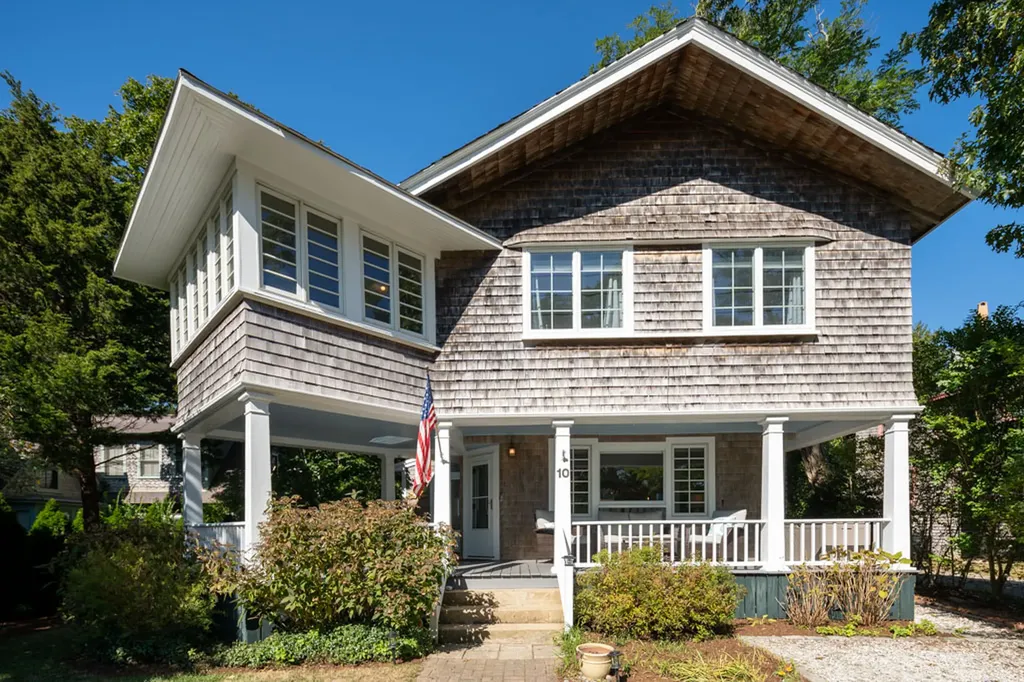 10 Dempster Park Oak Bluffs MA 02557