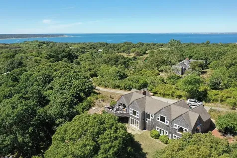 13 Kapigan Road Chilmark MA 02535