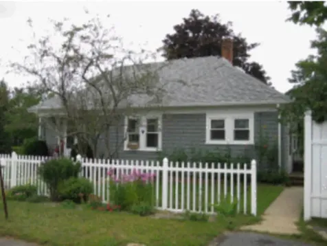 7 Everett Avenue Oak Bluffs MA 02557