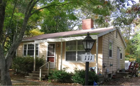 111 Tashmoo Avenue Vineyard Haven MA 02568