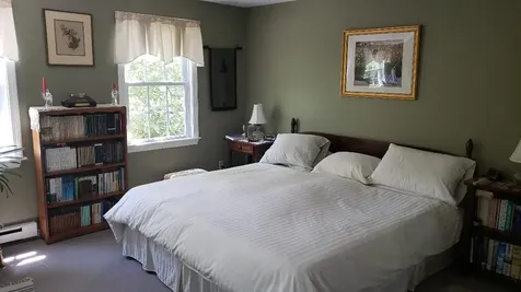 233 Daggett Avenue Vineyard Haven MA 02568