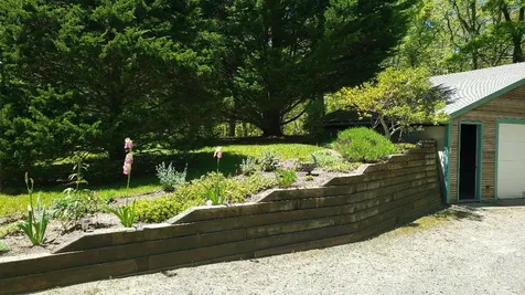 233 Daggett Avenue Vineyard Haven MA 02568