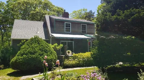 233 Daggett Avenue Vineyard Haven MA 02568