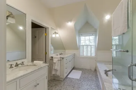 1 North Street Edgartown MA 02539