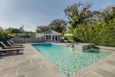 1 North Street Edgartown MA 02539