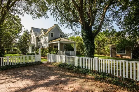 1 North Street Edgartown MA 02539