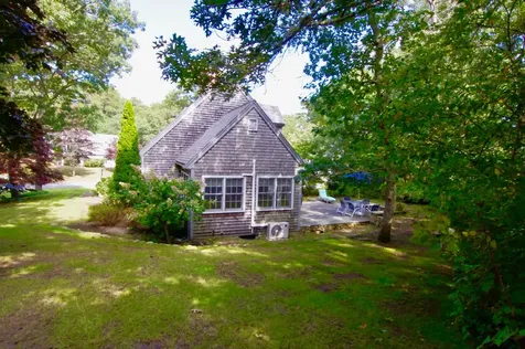 11 Hidden Cove Road Oak Bluffs MA 02557