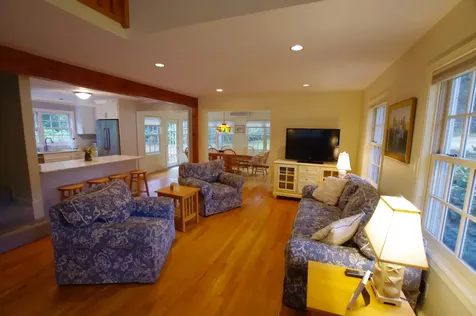 11 Hidden Cove Road Oak Bluffs MA 02557